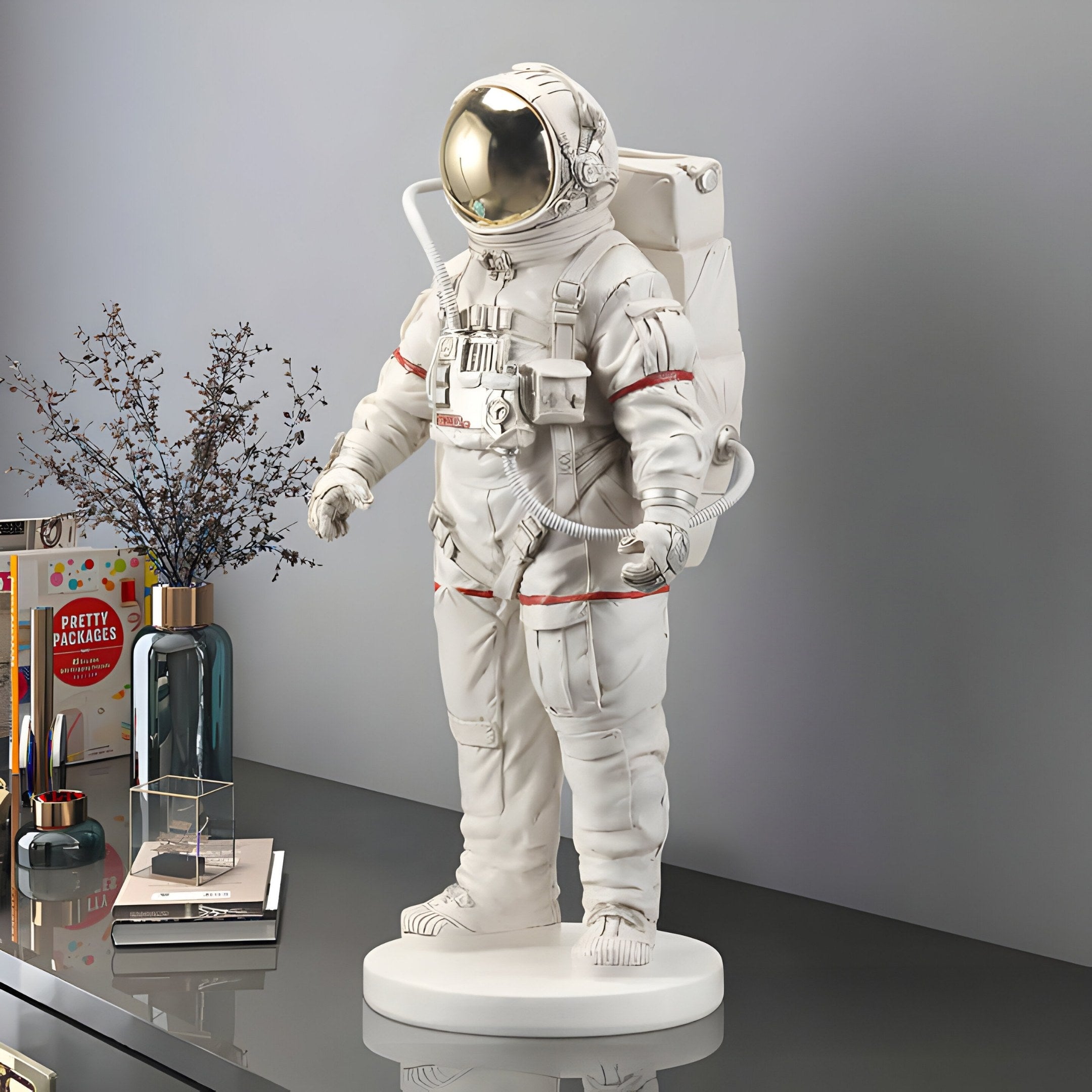 Kleine Cloud Weiße Weltraum-Astronauten-Stehskulptur - 58 cm