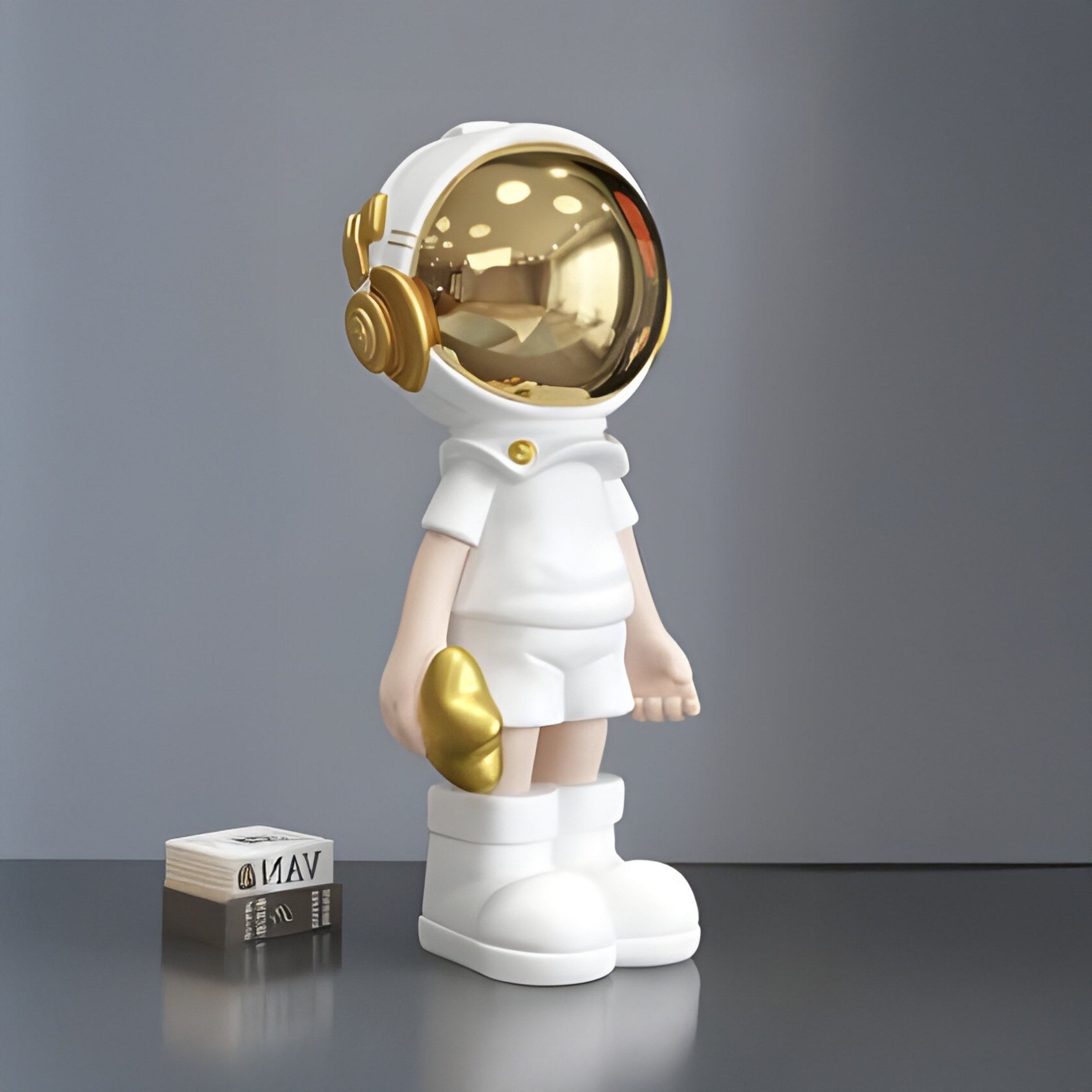 Kleine kosmische weiße Astronautenfreund-Figur - 36 cm