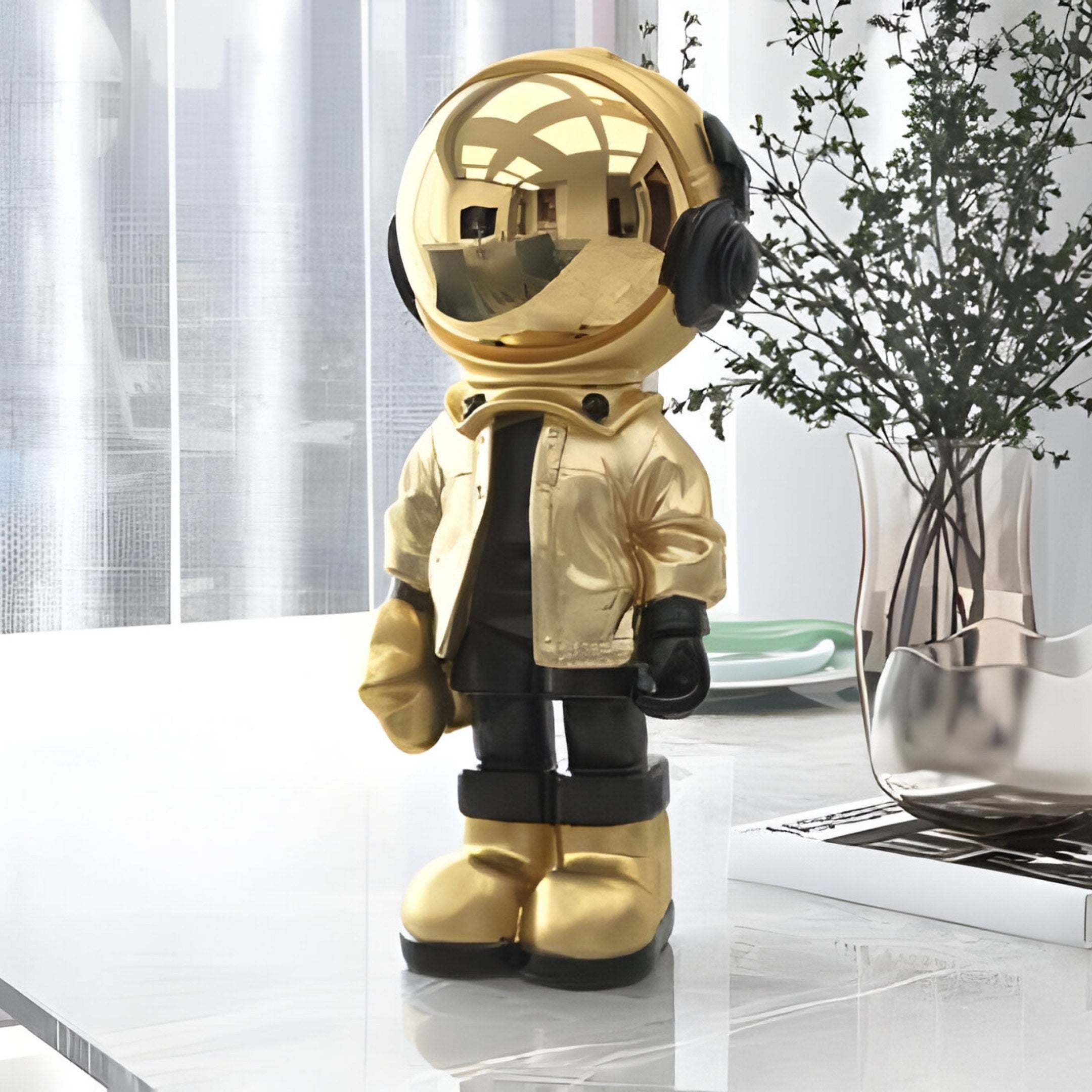 Kleine himmlische goldene Astronaut Beats Figur - 36 cm