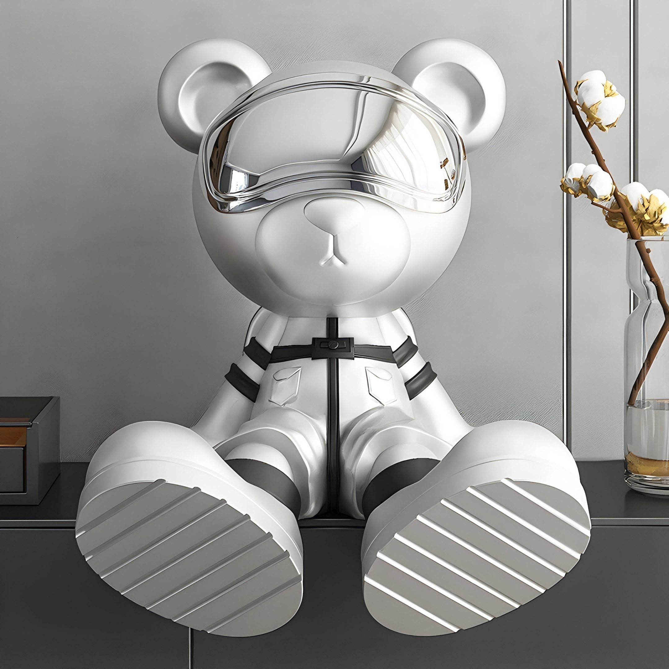Kleine Cosmic Chrome Astronauten-Bären-Skulptur - 51 cm